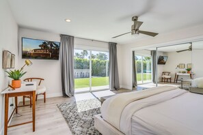 4 bedrooms, iron/ironing board, internet, bed sheets