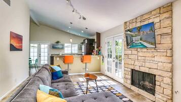 TV, fireplace, offices