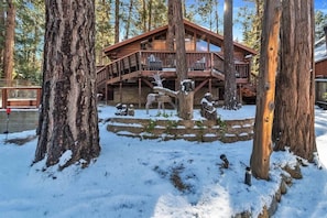 Exterior - The Rose Cabin with a spa (Idyllwild-Pine Cove)