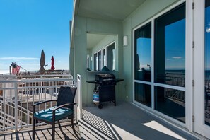 Condo, Multiple Beds (White Sands 427) | Property grounds