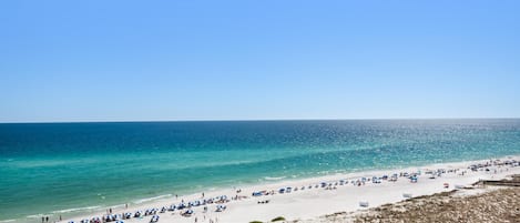 Apartment, Multiple Beds (Summerwind Center 804) | Beach | On the beach