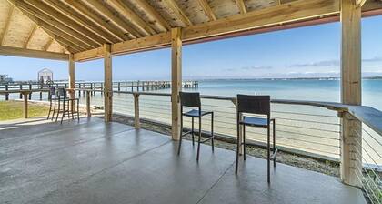 Sunset Harbor Palms 2-301