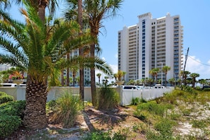 Apartment, Multiple Beds (The Pearl 1201) | Property grounds - The Pearl 1201 (Navarre)