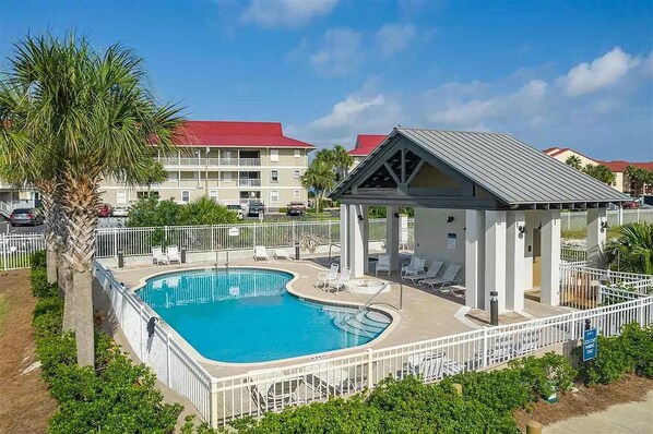 House, Multiple Beds (Dream Maker) | Pool | Outdoor pool - Dream Maker (Navarre)