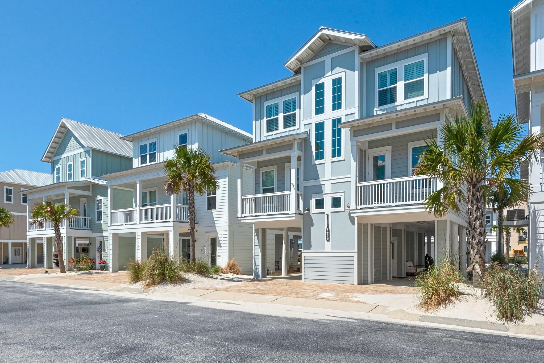 House, Multiple Beds (Dream Maker) | Exterior