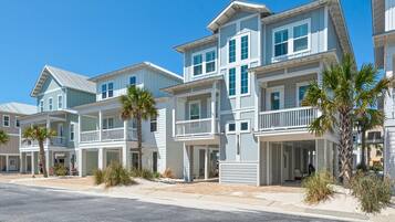 House, Multiple Beds (Dream Maker) | Exterior