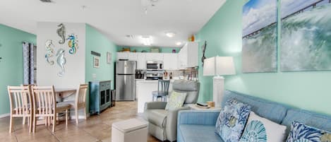 Apartment, 1 King Bed with Sofa bed (Sunset Harbor Villas 313) | Living area