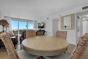 Apartment, 1 Queen Bed (Gulf Winds 101) - Gulf Winds 101 (Pensacola Beach)