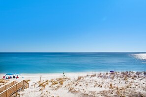 Apartment, Multiple Beds (Sans Souci unit 209)