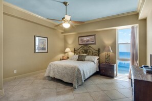 Apartment, Multiple Beds (Sans Souci unit 704) | 2 bedrooms, WiFi