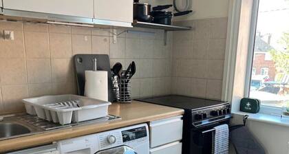 Flat 1,1 bedroom flat sleeps 4 in Abingdon Oxfordshire