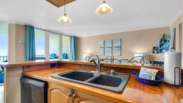 Apartment, 1 King Bed with Sofa bed (Santa Rosa Dunes 1053) | Private kitchen | Oven, toaster, paper towels