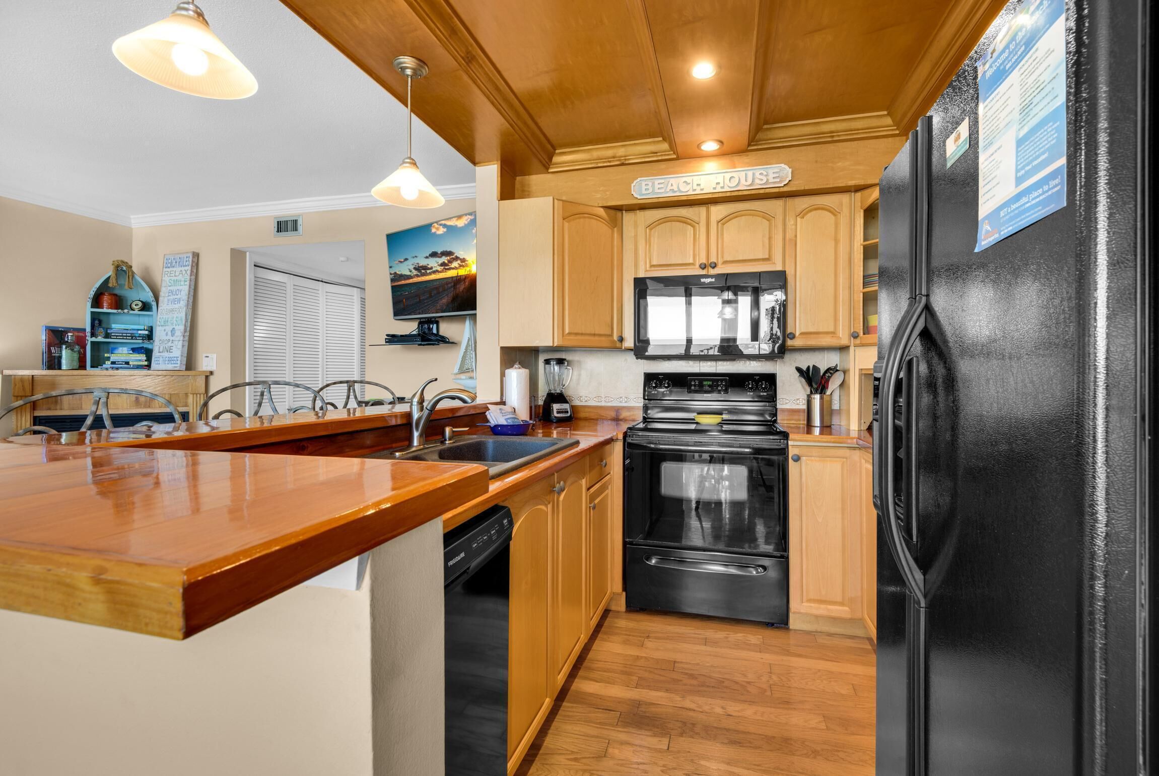 Apartment, 1 King Bed with Sofa bed (Santa Rosa Dunes 1053) | Private kitchen | Oven, toaster, paper towels