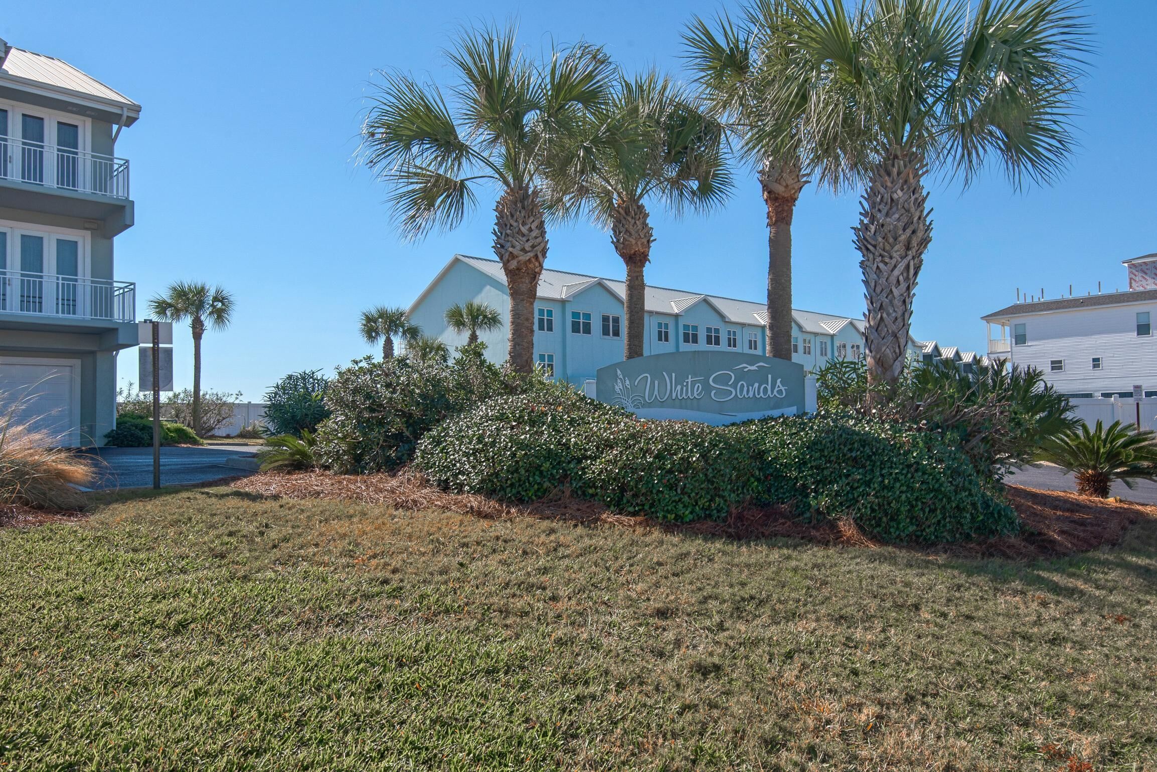 Condo, Multiple Beds (White Sands 423)