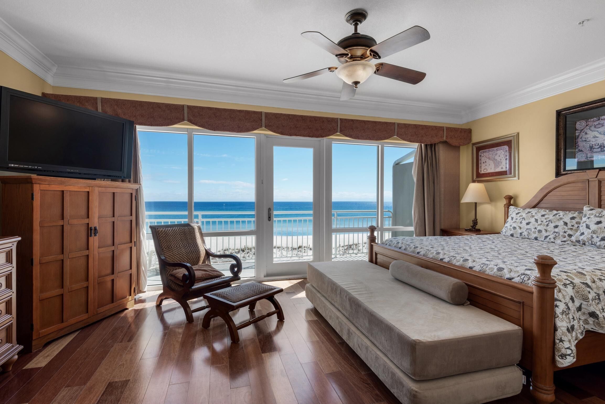 Condo, Multiple Beds (White Sands 423)