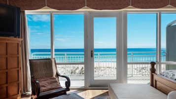 Condo, Multiple Beds (White Sands 423) | Interior