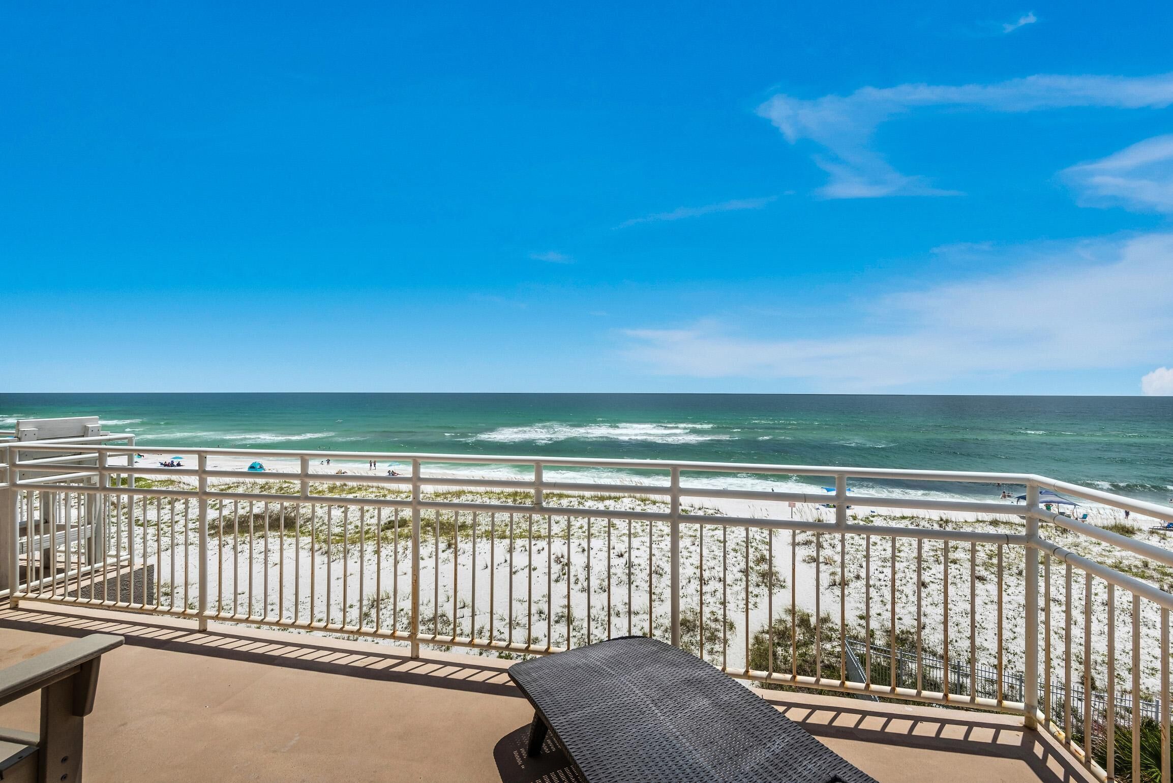 Apartment, 1 King Bed with Sofa bed (Seahorse unit R) | Property grounds