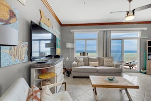 Apartment, 1 King Bed with Sofa bed (Seahorse unit R) | Living area | TV