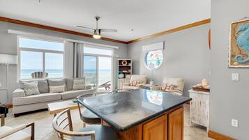 Apartment, 1 King Bed with Sofa bed (Seahorse unit R) | Living area | TV