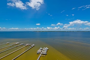 Marina/club náutico