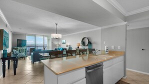 Leilighet, flere senger (Tristan Towers unit 14D) | Innvendig