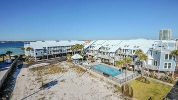 Apartemen, 1 Tempat Tidur Queen dengan tempat tidur Sofa (LaBahia 224) | Eksterior