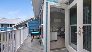 Apartment, 1 Queen Bed with Sofa bed (LaBahia 224) | Terrace/patio