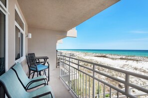 Unclassified image, 5 of 51, button - Seahorse Unit H (Pensacola Beach)