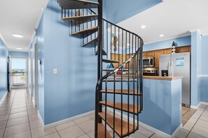 Interior - Seahorse Unit H (Pensacola Beach)