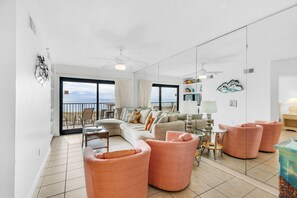 Apartment, 1 Queen Bed with Sofa bed (Sundunes 112) | Living area | TV