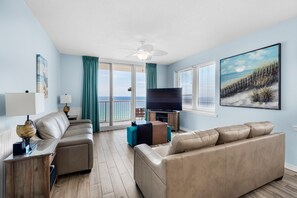 Apartment, Multiple Beds (Inn At Summerwind 1005) | Living area | TV