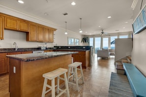 Condo, Multiple Beds (White Sands 447) | Interior