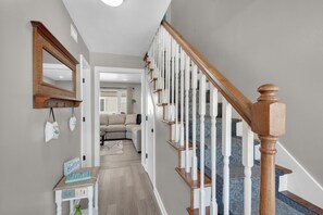 Condo, varias camas (Regency Cabanas E1) | Interior