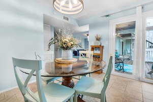 Condo, Multiple Beds (Boardwalk B2) | Dining