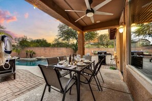 Outdoor dining
