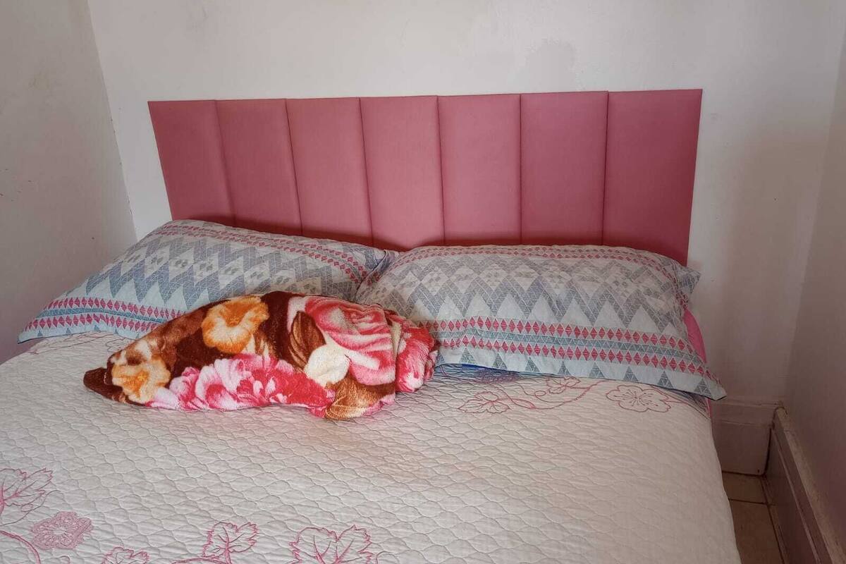 Economy Double Room | 1 bilik tidur, Wi-fi percuma