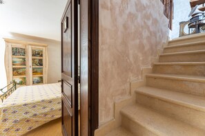 4 chambres, Wi-Fi gratuit, draps fournis