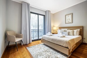 3 bedrooms, iron/ironing board, travel crib, free WiFi