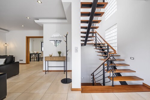 Til Home by Madeira Sun Travel