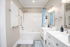 Shower, bidet, towels, soap