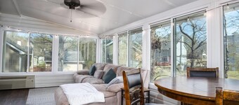 NEW! Spacious & kid friendly - great for the whole fam! Close to everything!