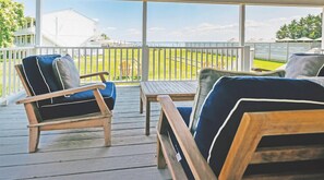 Bungalow 2 Queens | Free WiFi, bed sheets - Wylder Tilghman Island (Tilghman)