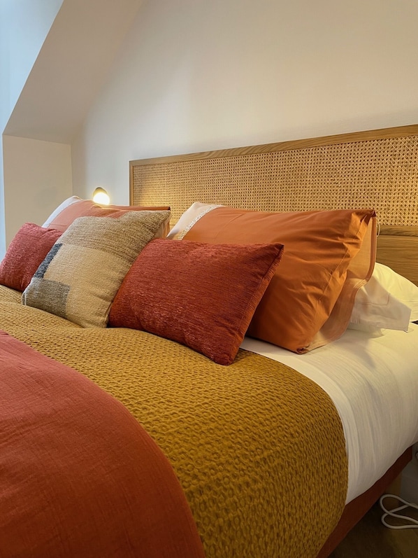 1 bedroom, iron/ironing board, WiFi, bed sheets - Appartement Hyper Centre Ville de Quimper - Tout Confort - Refait à Neuf 2024 (Quimper)