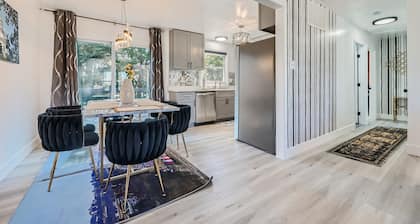 Newly Updated EV Charger Ready Peaceful Home in Annapolis