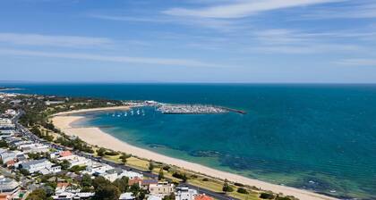 Heart of Hampton by the Beach