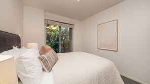 3 chambres, fer et planche à repasser, lit parapluie, Wi-Fi gratuit