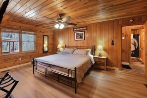 5 Schlafzimmer, Bügeleisen/Bügelbrett, WLAN, Bettwäsche