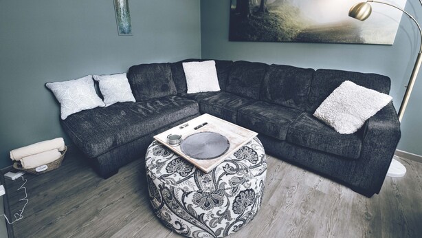 Living area - Experience Peace at The Portal (Crestone)