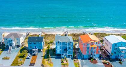 Spacious Oceanfront | Sleeps 30!