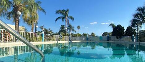 Alberca al aire libre